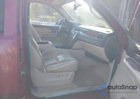 2007 Chevrolet Tahoe Lt из США, поврежденный, VIN 1GNEC13JX7R143932